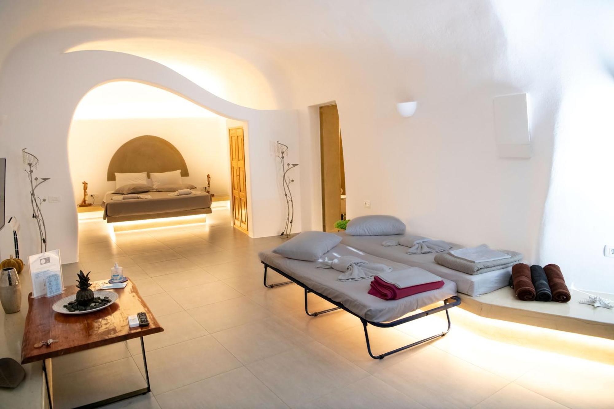 Luxe Efis Home Sea View 4 Villas & 4 Prive Jacuzzi إيميروفيغلي المظهر الخارجي الصورة