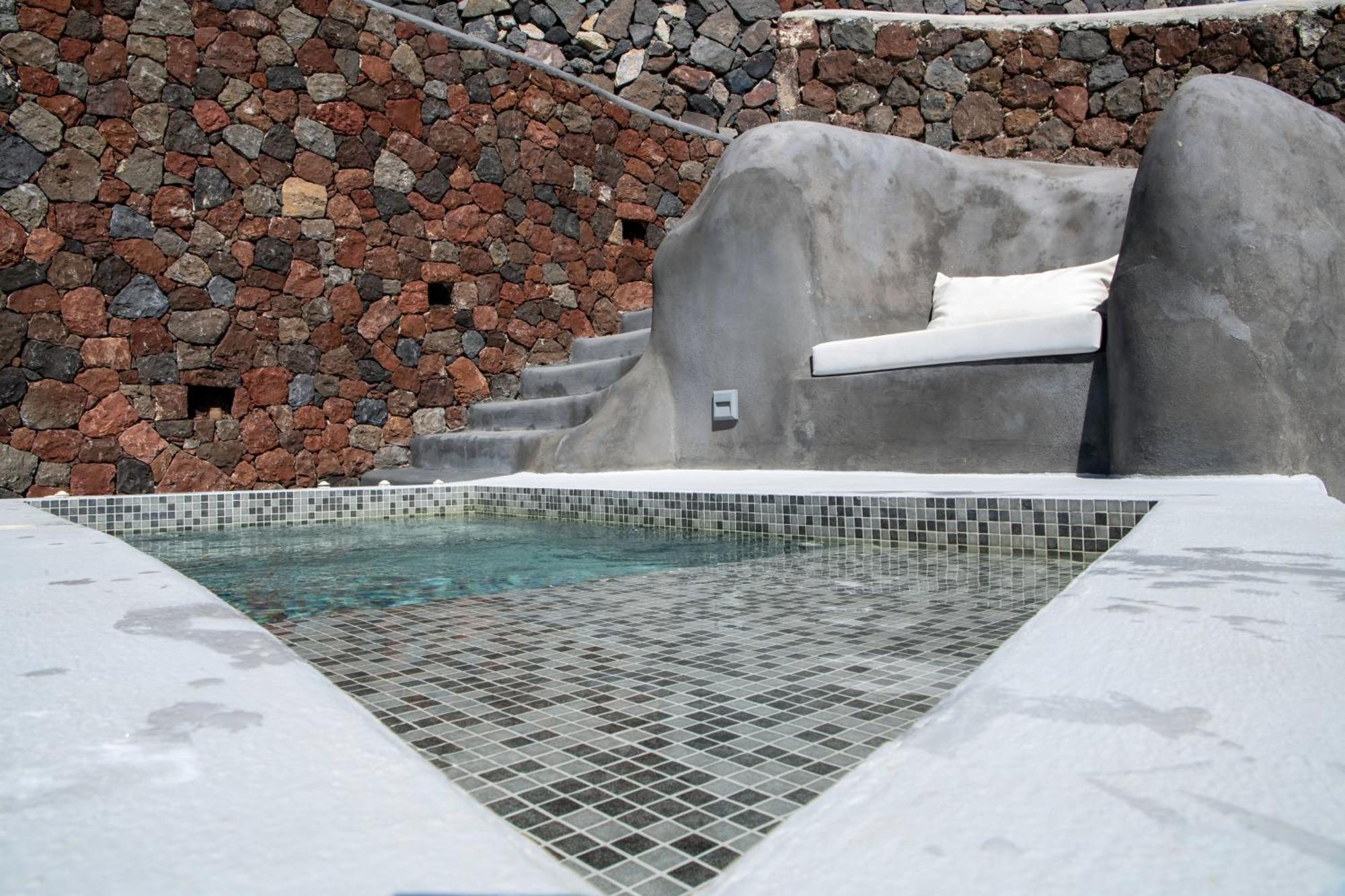 Luxe Efis Home Sea View 4 Villas & 4 Prive Jacuzzi إيميروفيغلي المظهر الخارجي الصورة